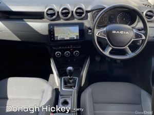 Dacia Duster 1.5 Blue dCi 115 Journey - Image 2
