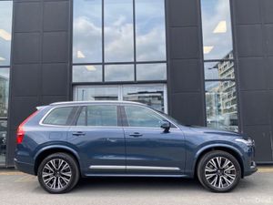 Volvo XC90 T8 Core AWD Auto (PHEV) - Image 4