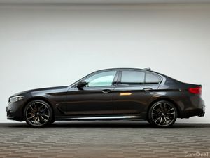 BMW 5-Series 530E M SPORT - Image 4