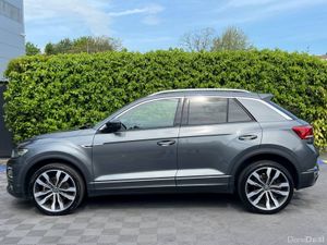 Volkswagen T-Roc R-LINE 2.0 TDI // APPLE CARPLAY/A - Image 3