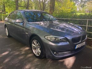 BMW 5-Series 520D AUTO  Exclusive Edition - Image 2