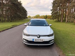 Volkswagen Golf 2021 Stlye DSG Automatic - Image 2