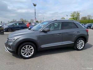 Volkswagen T-Roc Style - Image 2