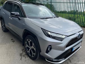 Toyota RAV4 RAV4 PLUG-IN HYBRID SPORT 4DR AUTO - Image 2
