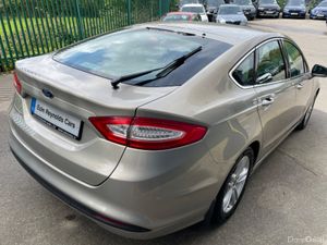 Ford Mondeo ZETEC 2.0 TDCI 150PS AUTO LOW KMS! - Image 4