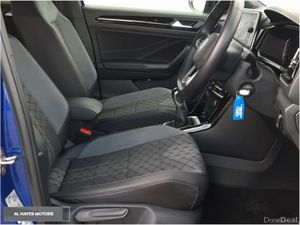 Volkswagen T-Roc **R-LINE TOP SPEC** 2.0 TDI--116B - Image 4