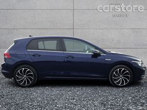Volkswagen Golf 1.5 eTSI 130HP Style DSG MHEV - Image 2