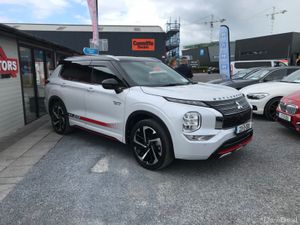 2023 Mitsubishi Outlander RALLIART EDITION - Image 4