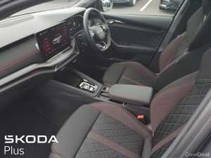 Skoda Octavia Combi RS 2.0TSi DSG - Image 4