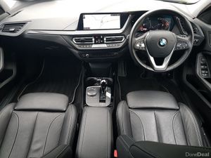 BMW 1-Series 116d Sport - Image 4