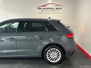 Audi A3 1.6 TDI SE TECHNIK 110PS 5DR - Image 3