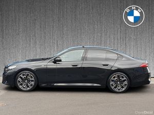 BMW i5 eDrive40 M Sport Saloon - Image 4