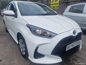 Toyota Yaris 2020 1.5 self charging hybrid - Image 2