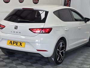 SEAT Leon HATCHBACK - Image 3