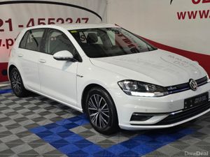 VW GOLF EVO 1.5 TSI PETROL MANUAL LIKE NEW - Image 3