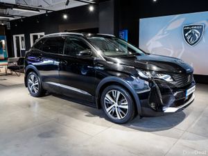 2022 Peugeot 3008 Allure Plug-in Hybrid 225bhp - Image 2