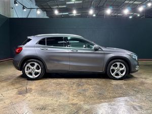 Mercedes-Benz GLA AUTOMATIC 1.6L FULL LEATHER UPHO - Image 4