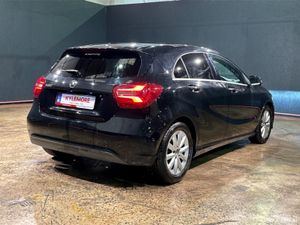 Mercedes-Benz A-Class A180 1.6 AUTOMATIC - BLACK H - Image 4