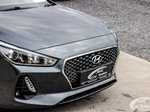 2017 HYUNDAI i30  DELUXE CRDI - Image 4