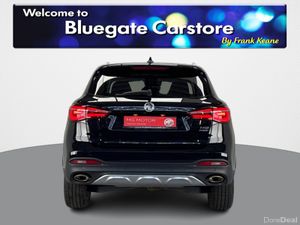 MG HS EXCLUSIVE PHEV AUTO**PANORAMIC ROOF**DIGITAL - Image 4