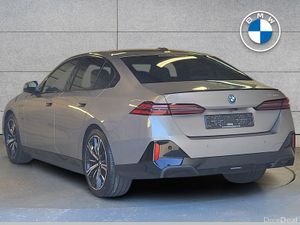 BMW 5-Series 530e M Sport Pro - Image 3