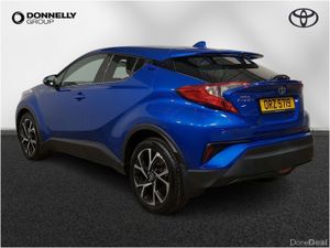 Toyota C-HR Hatchback Design - Image 3