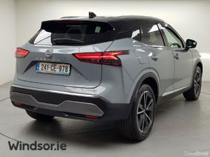 Nissan Qashqai 1.3 PET MILD HYBRID SV Tech CVT - Image 4