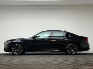 BMW 7-Series 745E M SPORT 3.0 - Image 4
