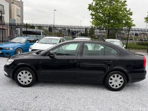 *NEW NCT* 2012 Skoda Octavia 1.6 TDI Ambition 105H - Image 4