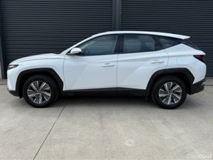 Hyundai Tucson COMFORT PLUS 5DR 1.6 DIESEL MANUAL - Image 4