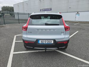 Volvo XC40 2.0 DIESEL, AUTOMATIC, INSCRIPTION MODE - Image 3