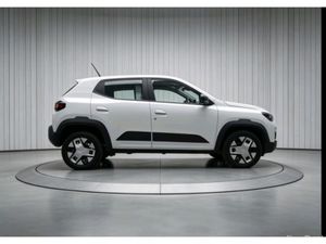 Dacia Spring ONLY 9000 KMS - Image 4