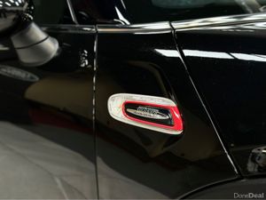 JOHN COOPER WORKS AUTO - Image 3
