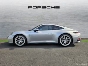 Porsche 911 Carrera - Image 4