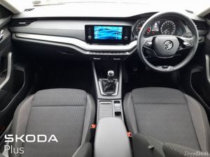 Skoda Octavia AMBITION 2.0TDI 115HP - Image 3
