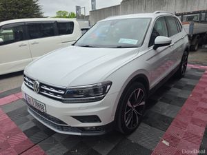 182 VOLKSWAGEN TIGUAN AUTOMATIC 2.0 TDi - Image 3