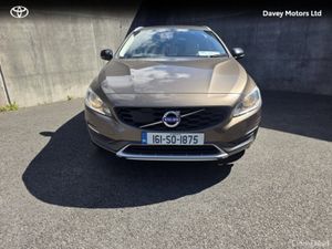 Volvo V60 2.0 TD D3 CROSS COUNTRY SE NAV - Image 2