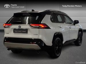 Toyota RAV4 HYBRID SPORT - Image 2