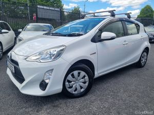 Toyota Aqua  Hybrid  2016 - Image 4