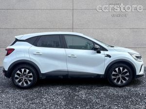 Renault Captur TCe 140 Auto Evolution - Image 2