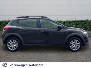 Dacia Sandero Stepway TCe 90 STEPWAY Essential - Image 4
