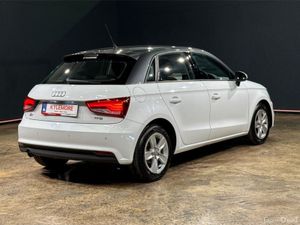 Audi A1 1.0 AUTOMATIC - FACTORY ALLOYS - TWO TONE - Image 4