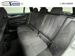 BMW 5-Series M-SPORT 523d TOURING Automatic - Image 4