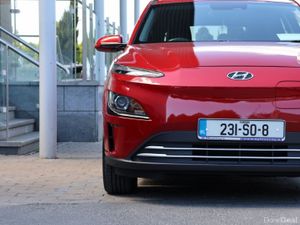 Hyundai KONA Kona EV Executive 39 kWh - Image 3