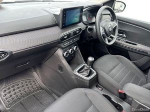 Dacia Jogger TCe 110 Extreme SE - Image 2