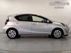 Toyota Aqua 1.5 - Image 2