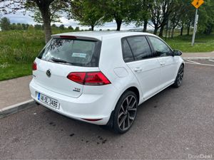 Volkswagen Golf 1.6 TDI AUTO SE BLUEMOTION 105PS 5 - Image 4