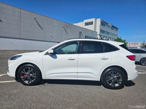 Ford Kuga ST - LINE, 1.5 TDCI, LOW MILEAGE, DEALER - Image 3