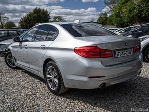 172 BMW 520d G30 Automatic/FSH/Warranty/New Showro - Image 2