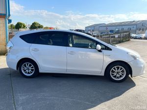 2013,Toyota Prius Alpha Hybrid  7 Seater Automatic - Image 4